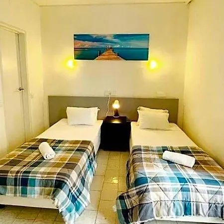Atlantic Hotel *